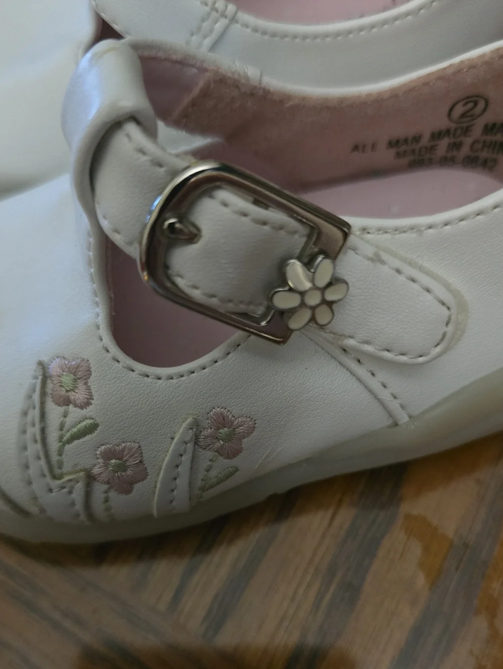 Trio Of Baby Shoes Sz 2 And 2.5